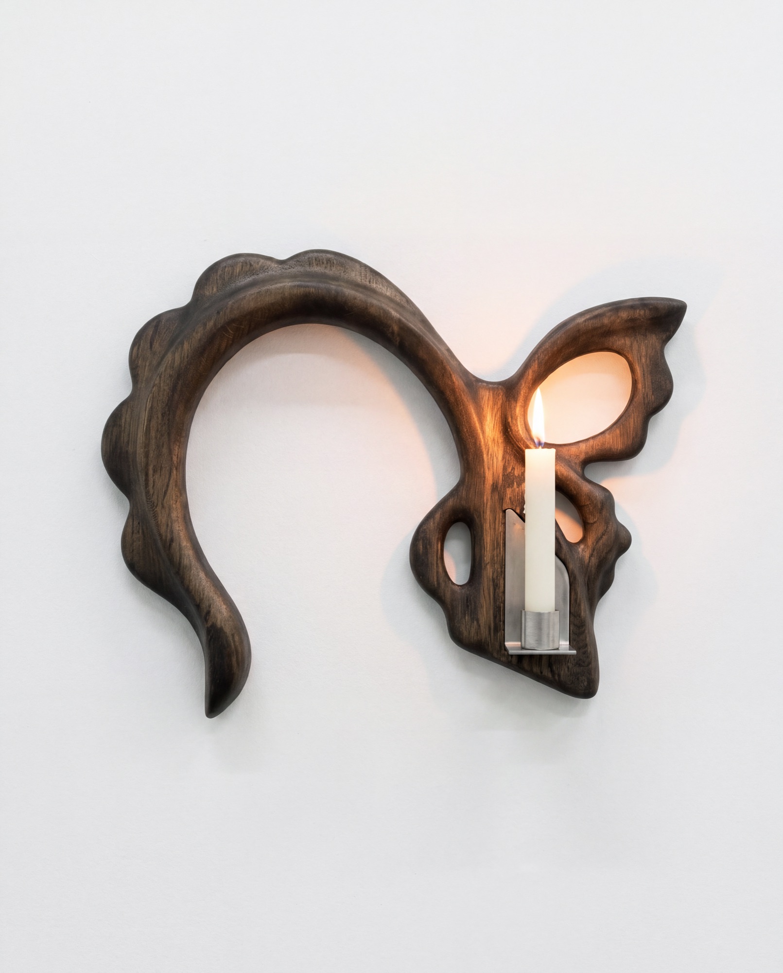 Moult I, sculpture view 1